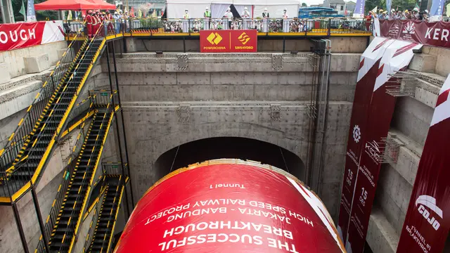 FOTO: Terowongan Proyek Kereta Cepat Jakarta - Bandung