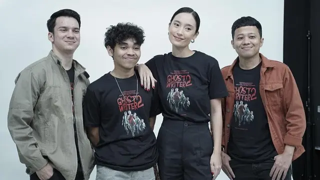 Sempat Trending, Ini 6 Potret Kebersamaan Pemain dari Ghost Writer 1 hingga 2