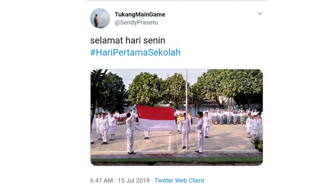 Kegiatan Hari Pertama Sekolah