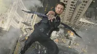 Jeremy Renner akan kembali menjadi Hawkeye di Avengers 4 yang belum diberi judul. (ScrenRant)
