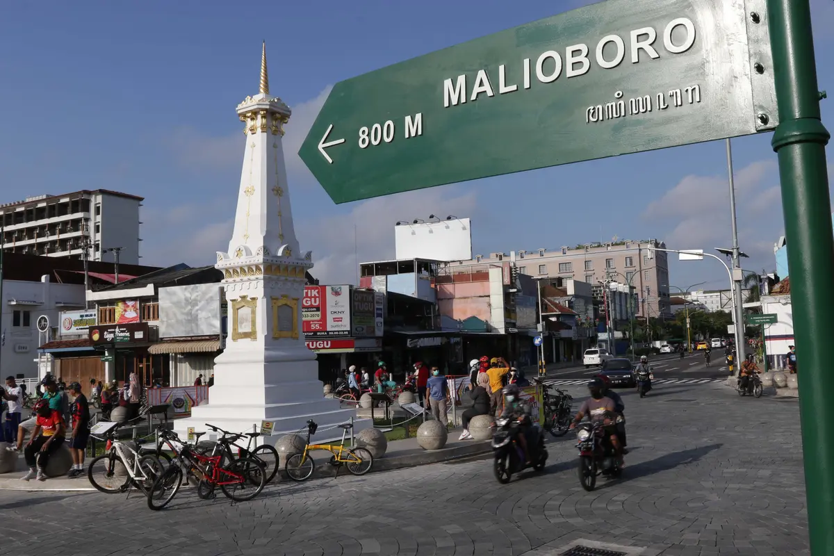 Tugu Pal Putih Yogyakarta Kian Apik Tanpa Gangguan Kabel Melintang