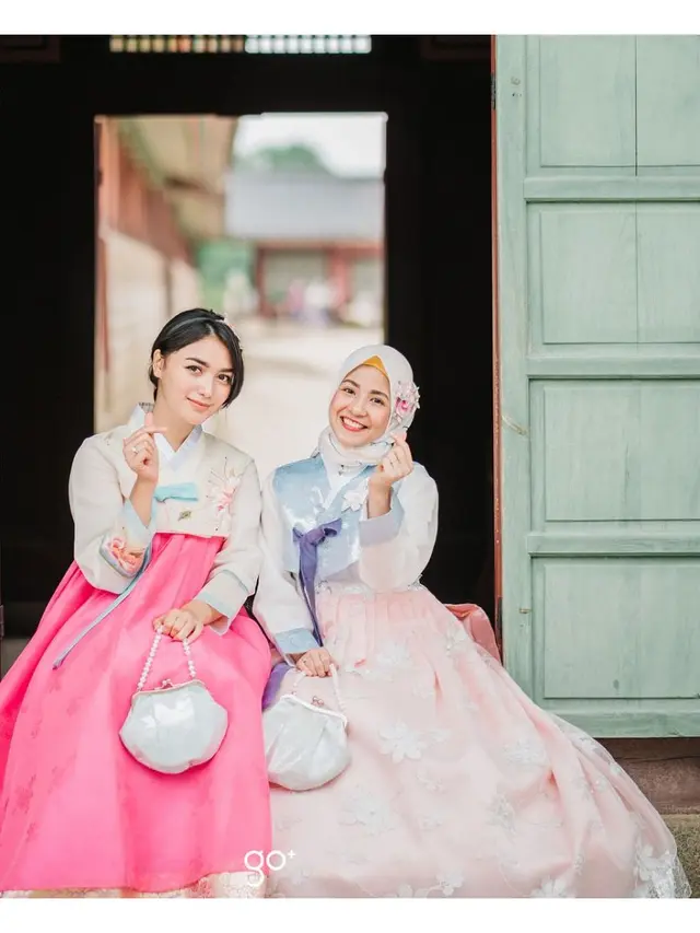 Potret Kedekatan Citra Kirana dan Natasha Rizky, Sahabat Sejak Dulu