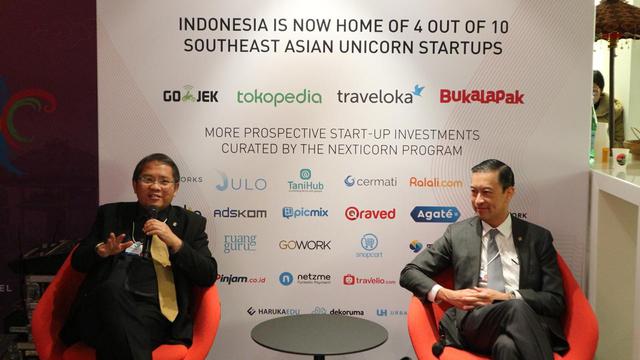 Menkominfo Rudiantara dan Kepala BKPM Thomas Lembong di tengah acara Nexticorn Agenda di Indonesia Pavilion (24/1). Menkominfo Rudiantara dan Kepala BKPM Thomas Lembong di tengah acara Nexticorn Agenda di Indonesia Pavilion (24/1). Dok Kemkominfo