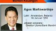 Dalam pengumuman yang disampaikan Presiden Yudhoyono di Puri Cikeas, Bogor, Rabu (19/5) malam, Dirut Bank Mandiri Agus Martowardojo terpilih menggantikan Sri Mulyani Indrawati di pos Menteri Keuangan. 