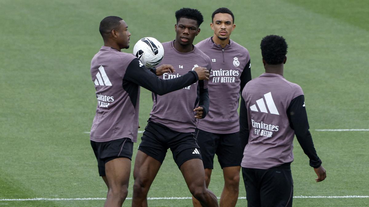 Krisis Internal Real Madrid Bisa Jadi Celah Bagi Manchester United untuk Rekrut Pemain Ini