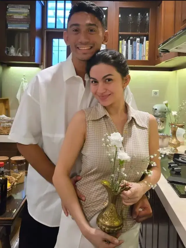 8 Potret Rumah Baru Ariel Tatum yang Bernuansa Hangat dan Penuh Kebersamaan