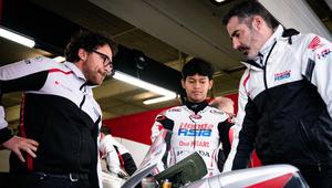 Veda Ega Pratama saat mengikuti tes pramusim Moto3 2026. (X/Honda Team Asia)