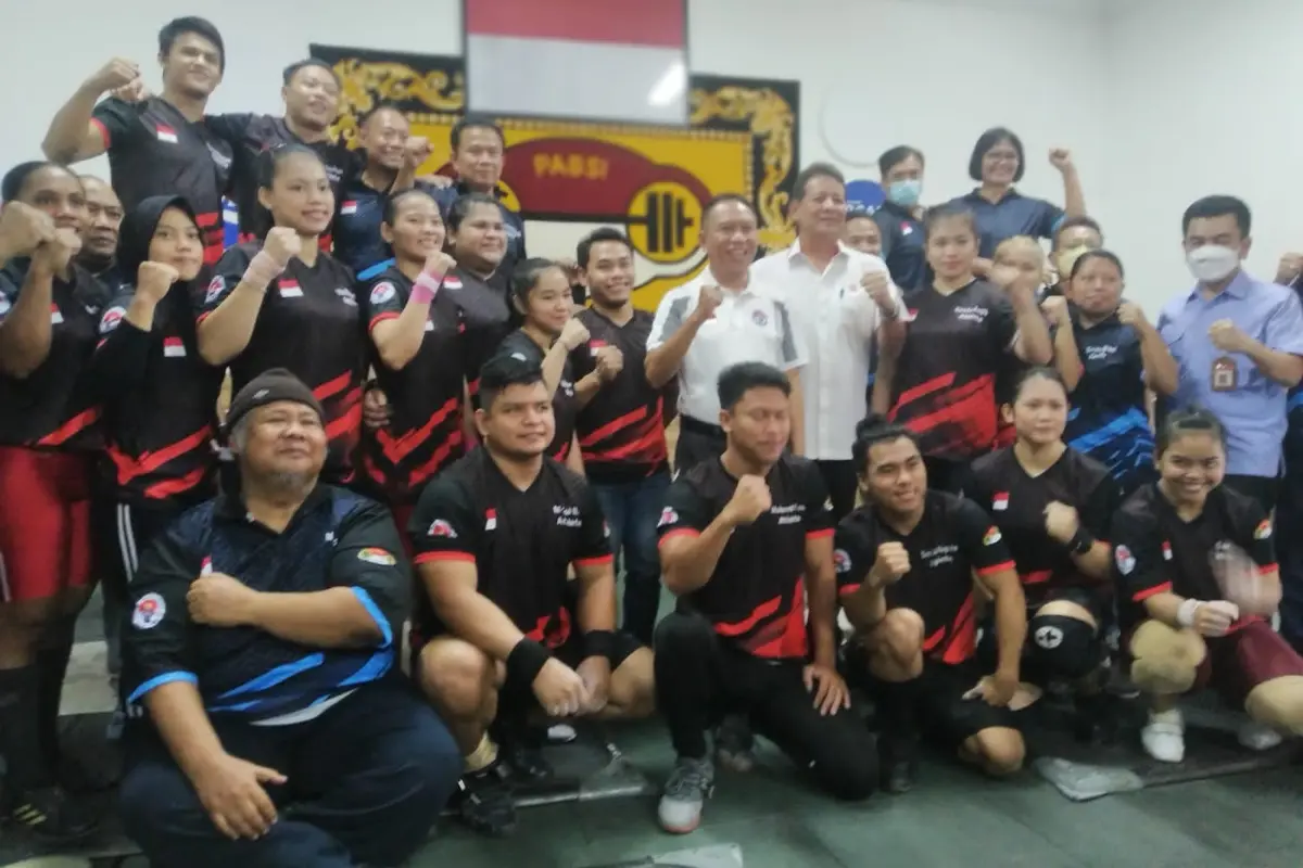 Menpora Kunjungi Pelatnas Angkat Besi SEA Games 2021