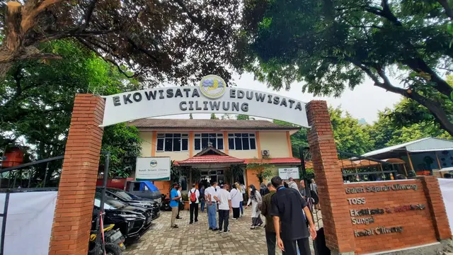 Gerakan Ciliwung Bersih