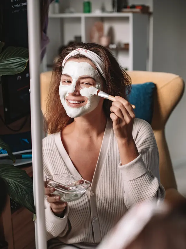 Ilustrasi masker alami.