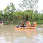 Pencarian terhadap pencari lokan yang hilang di Sungai Batang Masang Kabupaten Agam. (Liputan6.com/ Dok BPDB Agam)