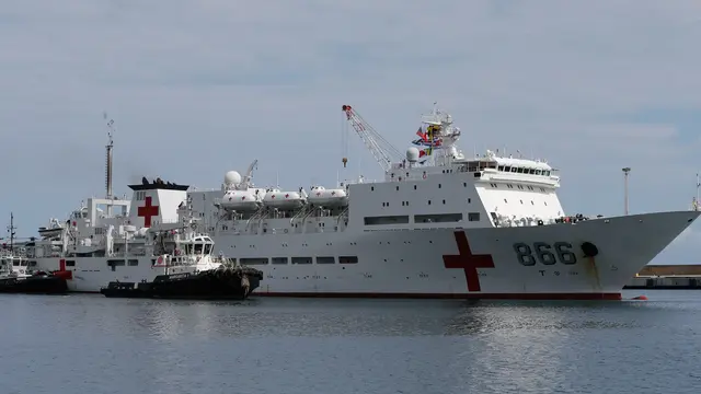 Kapal Rumah Sakit AL China
