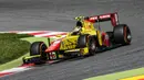 Pebalap Pertamina Campos Racing, Sean Gelael, mencatat waktu 43 menit 59,419 detik dalam Sprint Race GP2 Spanyol di Sirkuit Catalunya, Spanyol, Minggu (15/5/2016). (Bola.com/Twitter/Camposracing))