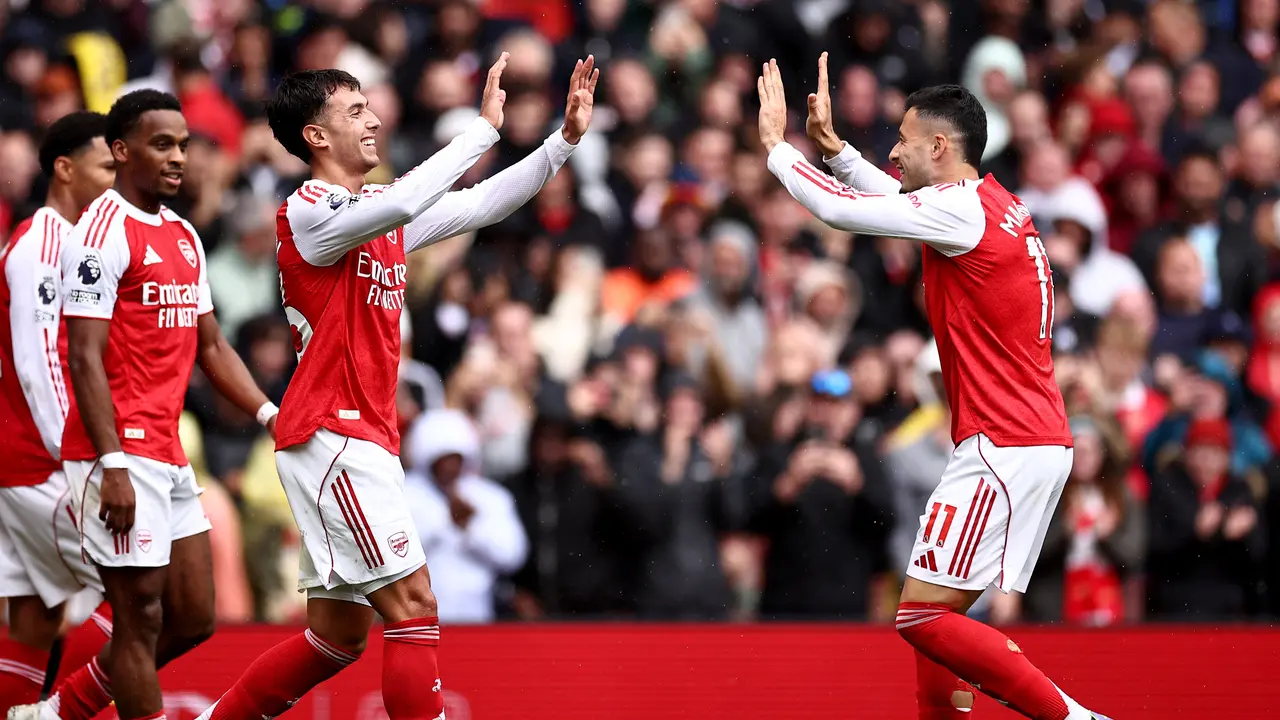 Selebrasi pemain Arsenal saat melawan Forest