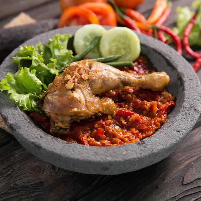 Resep Sambal Ulek Untuk Ayam Penyet Yang Enaknya Kebangetan Lifestyle Fimela Com