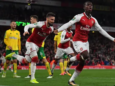 Kontrak Eddie Nketiah tercatat akan habis pada 30 Juni 2022. Pemain jebolan akademi Arsenal tersebut telah tampil sebanyak 66 kali penampilan dengan koleksi 14 gol. Nketiah kemungkinan besar akan dipertahankan oleh The Gunners karena striker utamanya sudah memasuki usia tua. (AFP/Ben Stansall)