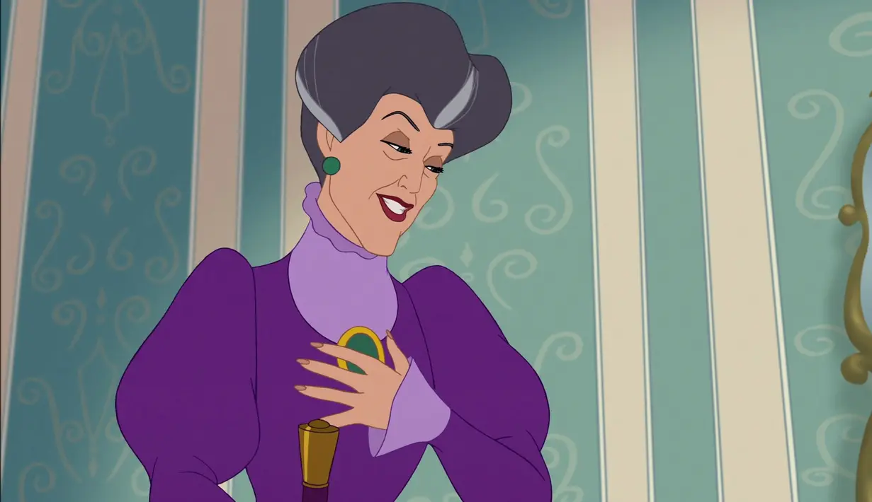 Lady Tremaine akan melakukan apapun demi bergelimang harta. Ia pun terkenal kejam. Tremaine bahkan tak ingin Cinderella merasakan kebahagiaan sedikitpun. (Disney)