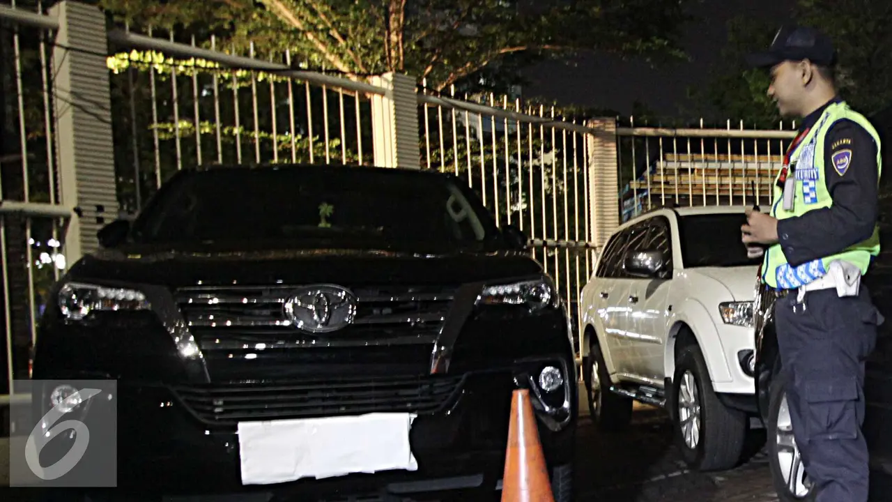 20161214- Ini Mobil Hasil OTT Oknum Pejabat Bakamla-Jakarta-Helmi Afandi
