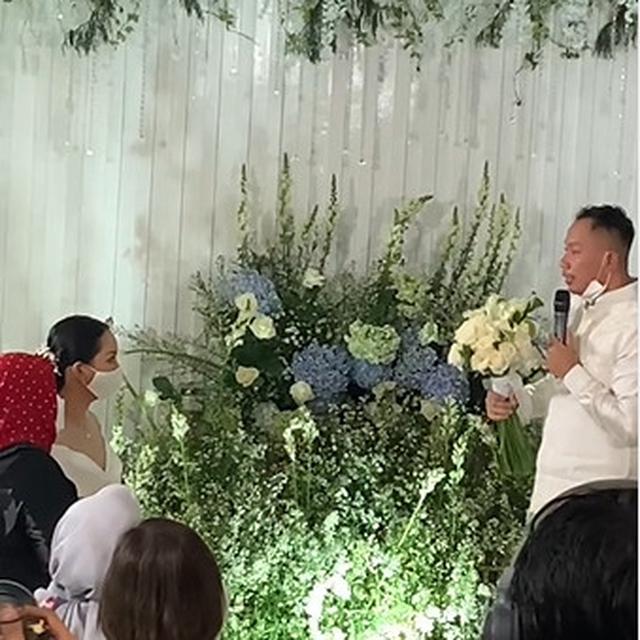 6 Momen Lamaran Vicky Prasetyo dan Kalina Ocktaranny, Penuh Kebahagiaan