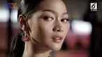 Dini Nur Diani menggeluti dunia makeup sejak jadi mahasiswi dan rela meninggalkan pekerjaannya sebagai Business Development di perusahaan e-commerce menjadi makeup artist.