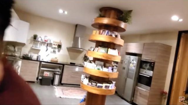 Menengok Dapur Paula Verhoeven, Bernuansa Kayu dan Bikin Betah Masak