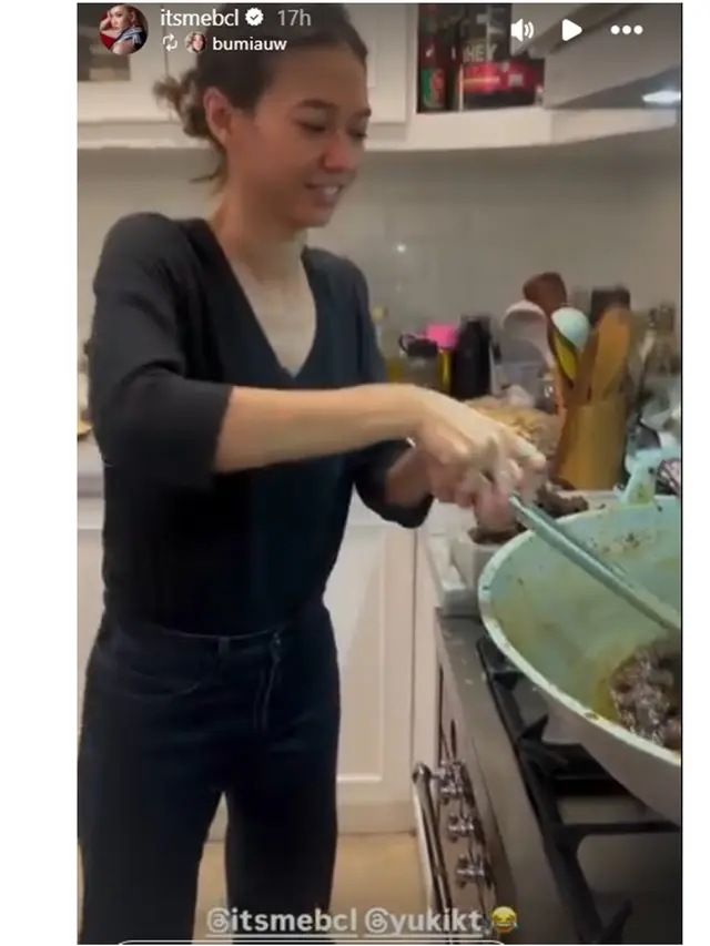 6 Potret BCL Masak Rendang Jelang Lebaran 2026, Tradisi Tahunan Bareng Keluarga