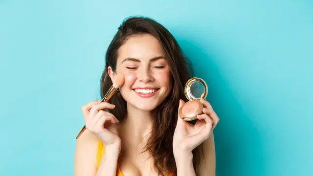 Tips untuk dewy dan matte makeup (Foto/Sumber: Freepik)