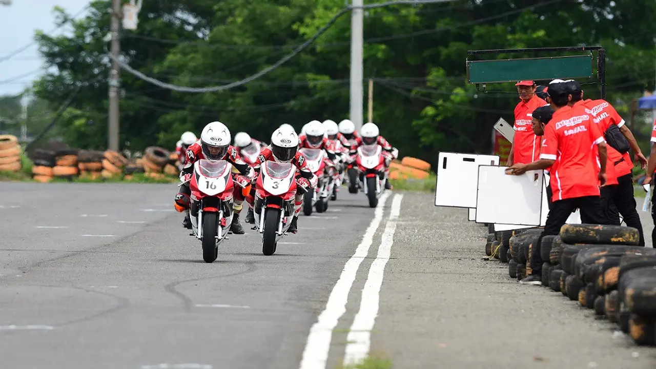 Astra Honda Racing School (AHRS)
