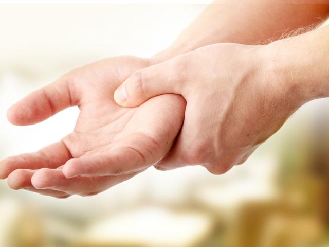 Kenali Penyakit Penyebab Tangan Sering Gemetar Health Liputan6 Com