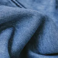 Lenzing Group, produsen terkemuka serat selulosa regeneratif, memperkenalkan TENCEL™ Lyocell - HV100, inovasi terbaru yang menggabungkan estetika alami dengan komitmen pada produksi bertanggung jawab. (foto/dok: lenzing group)