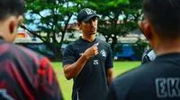 Kapten PSM Makassar, Zulkifli Syukur. (Bola.com/Abdi Satria)