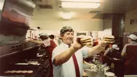 Pencipta Burger Legendaris Big Mac Tutup Usia (McDonald's/New York Times)