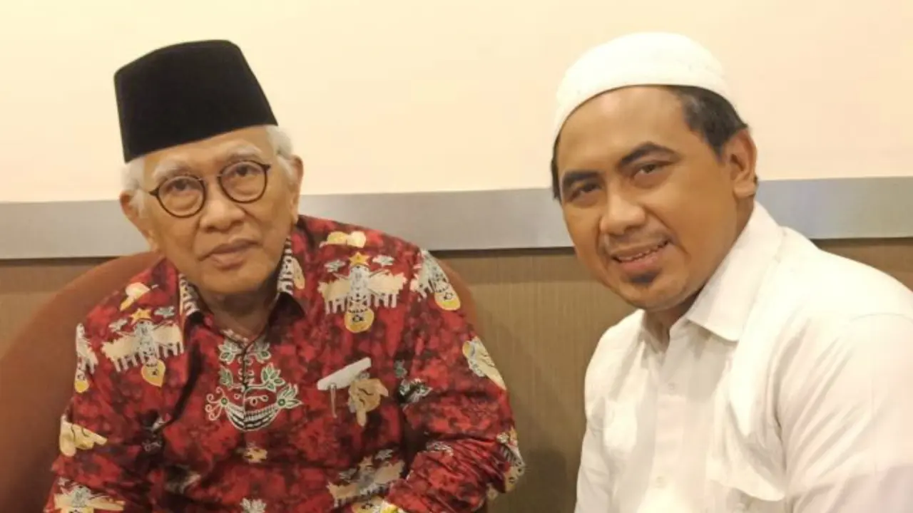 Gus Mus dan Taj Yasin (Tim Media Taj Yasin)