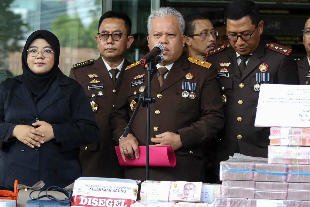 Kejagung Tunjukkan Bukti Kejahatan Harvey Moeis dan Helena Lim