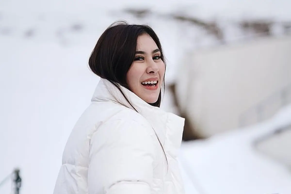 Syahnaz Sadiqah