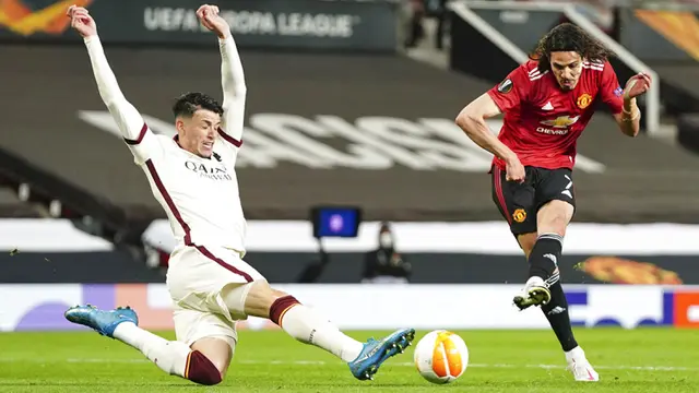 FOTO: Manchester United Bantai AS Roma 6-2 di Old Trafford