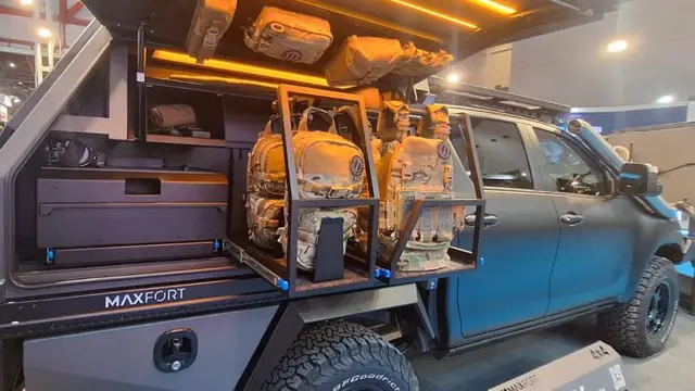 Keren Nih, Mobil 4x4 Bisa Disulap Jadi Kendaraan Taktis Militer Harian (Arief A/Liputan6.com)