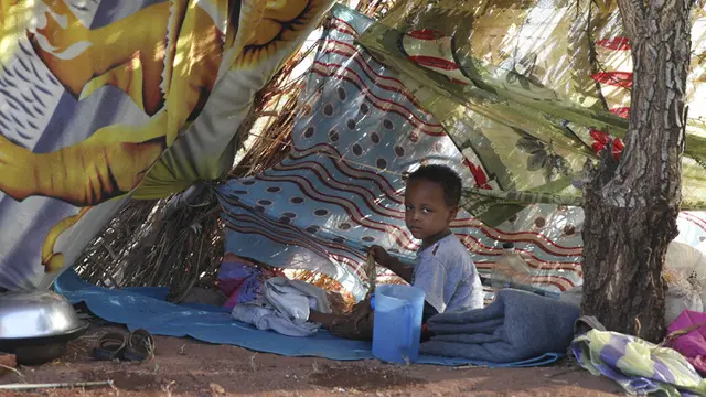 FOTO: Pertempuran Meluas, Ribuan Warga Ethiopia Mengungsi ke Sudan