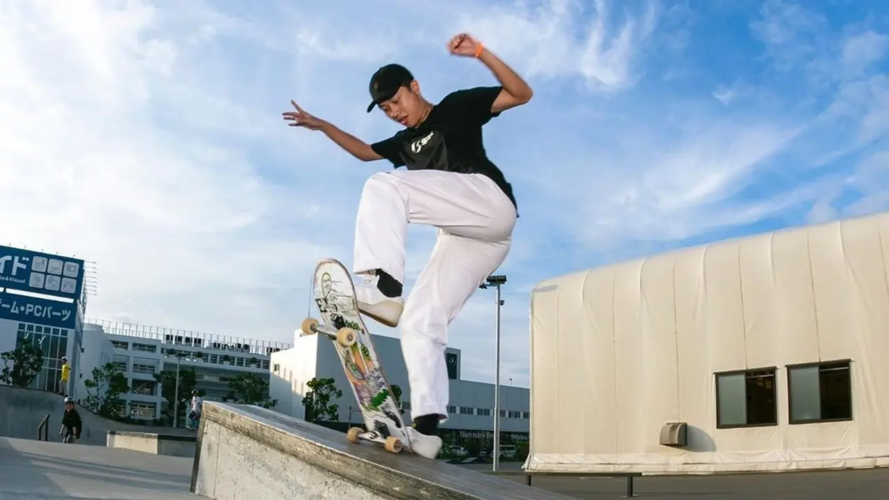 Gregorius Aldwin Atlet Skateboard Surabaya