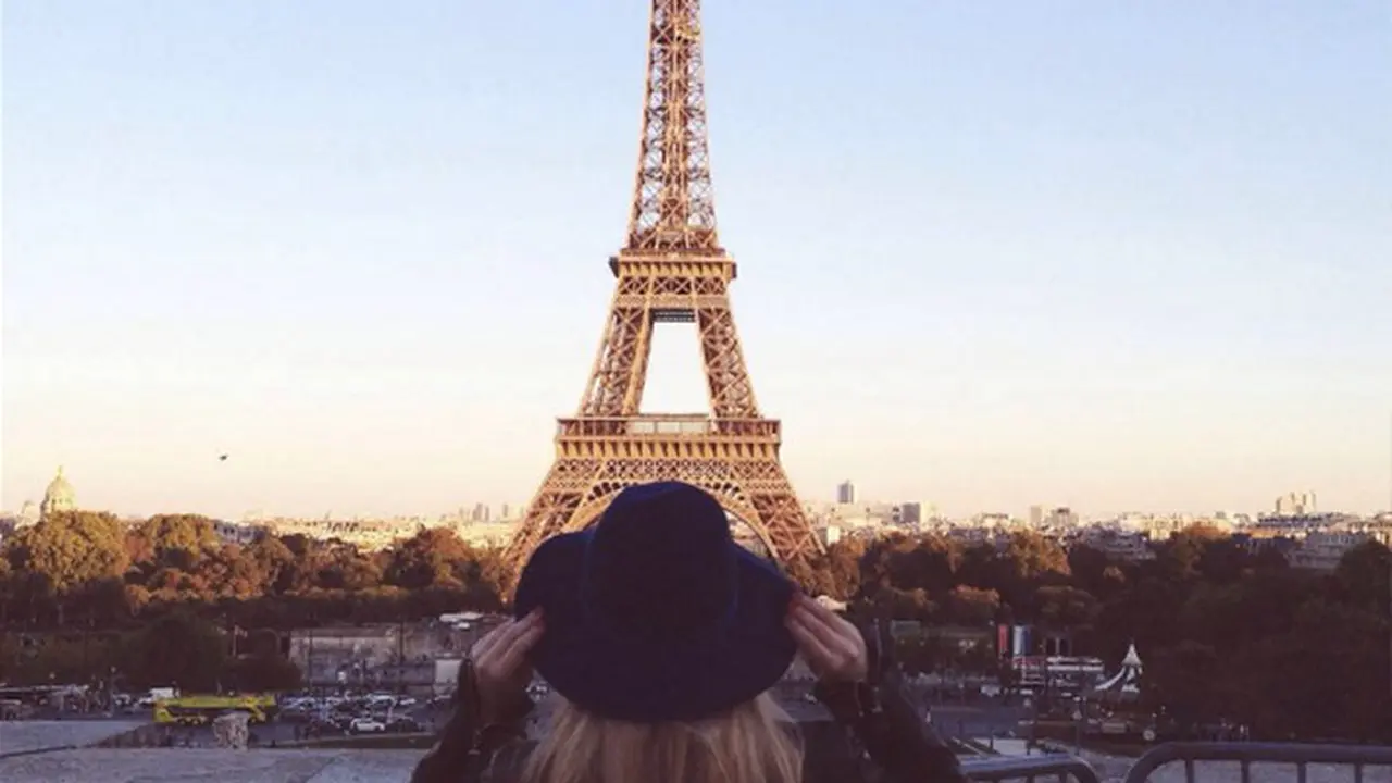 [Bintang] Paris