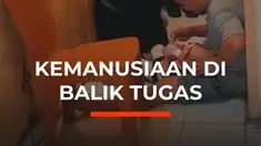 Momen haru terekam di Polres Bangka Selatan ?
Seorang polisi yang berjaga dengan penuh empati membukakan pintu sel saat jam kunjungan, agar seorang anak bisa memeluk dan berinteraksi langsung dengan ayahnya. Di balik tugas dan aturan, masih ada ruang untuk kemanusiaan.