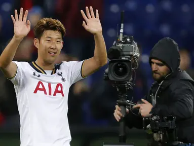 Pemain Tottenham, Heung-min Son mencetak satu-satunya gol kemenangan pada laga melawan CSKA Moskow grup E di CSKA Stadium, Moskow, Rabu (28/9/2016).  (Reuters/Maxim Zmeyev)