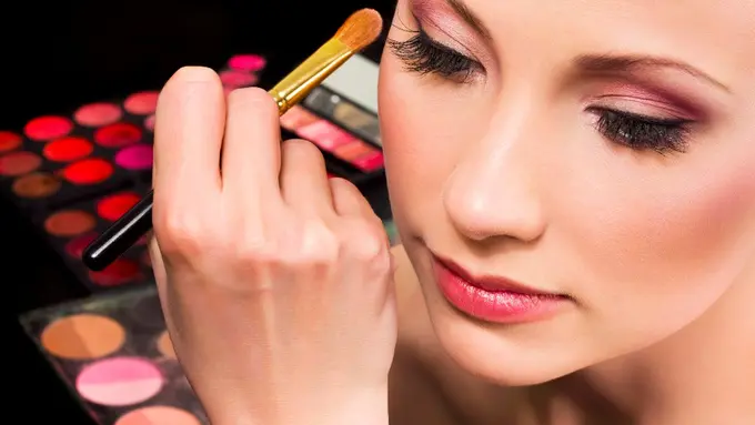 Tutorial Make Up Pesta