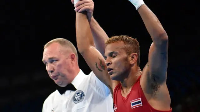 Amnat Ruenroeng 