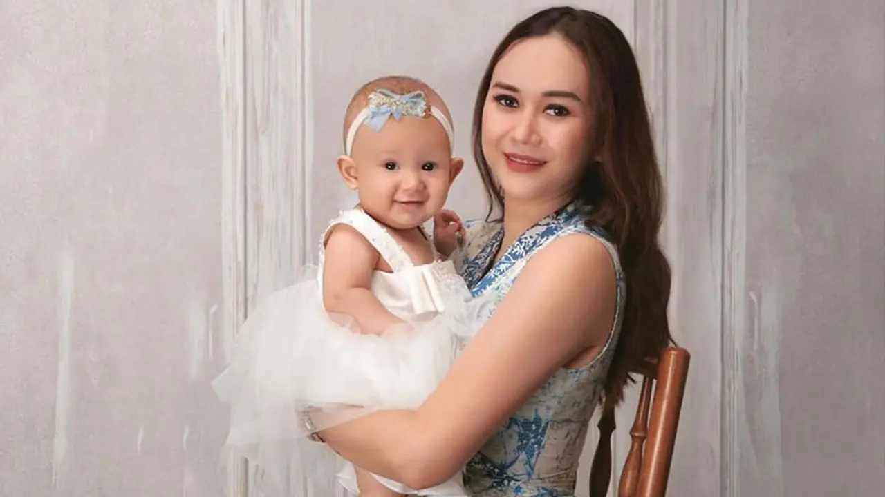 [Fimela] Aura Kasih