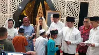 PDI Perjuangan (PDIP) melalui organ sayap Baitul Muslimin Indonesia (Bamusi) menggelar pembacaan surat Yasin, tahlil, dan dzikir dalam peringatan Haul ke-10 wafatnya H.M. Taufik Kiemas di Masjid At-Taufiq, Lenteng Agung, Jakarta Selatan, Kamis, 8 Juni 2023.