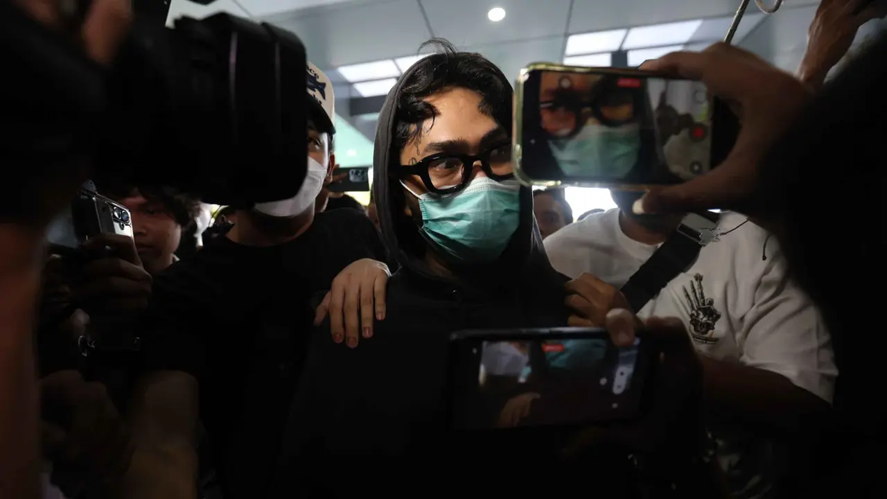 Kembali dari BNNP DKI Jakarta, Onad Membisu