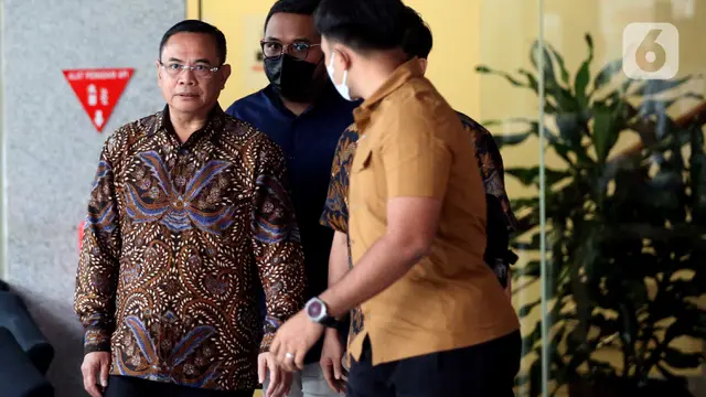 6 Jam Lebih Bupati Pati Sudewo Diperiksa KPK Terkait Kasus Suap Proyek Jalur Kereta Api