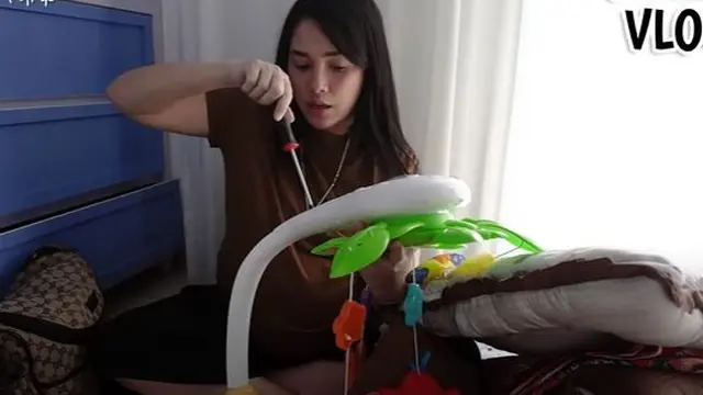 6 Momen Ussy Sulistiawaty Persiapkan Kamar Calon Anak Kelimanya