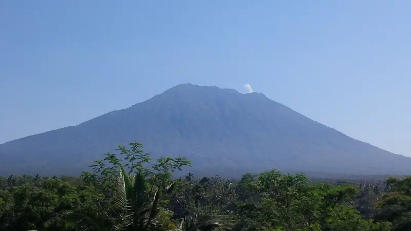 Gunung Agung awas